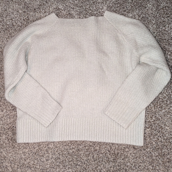 White Sweater - Picture 3 of 4